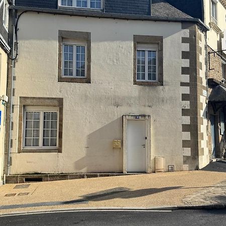 Petite Maison De Ville Avranches Esterno foto