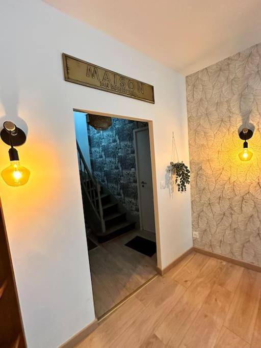 Petite Maison De Ville Avranches Esterno foto